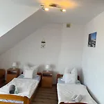 Asteria Odargowo לינה וארוחת בוקר